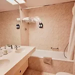 Apartman G&p Housing Mit Kueche & Balkon & Highspeed Internet- Comfort