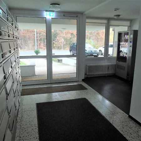 G&p Housing Mit Kueche & Balkon & Highspeed Internet- Comfort Apartment